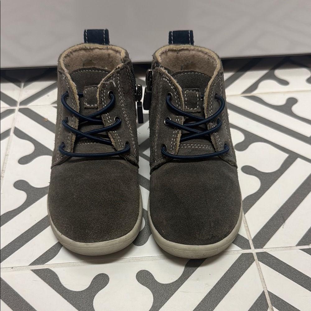 UGG toddler boys Boots
